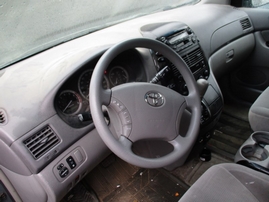 2005 TOYOTA SIENNA LE SKY BLUE 3.3L AT 2WD Z15085